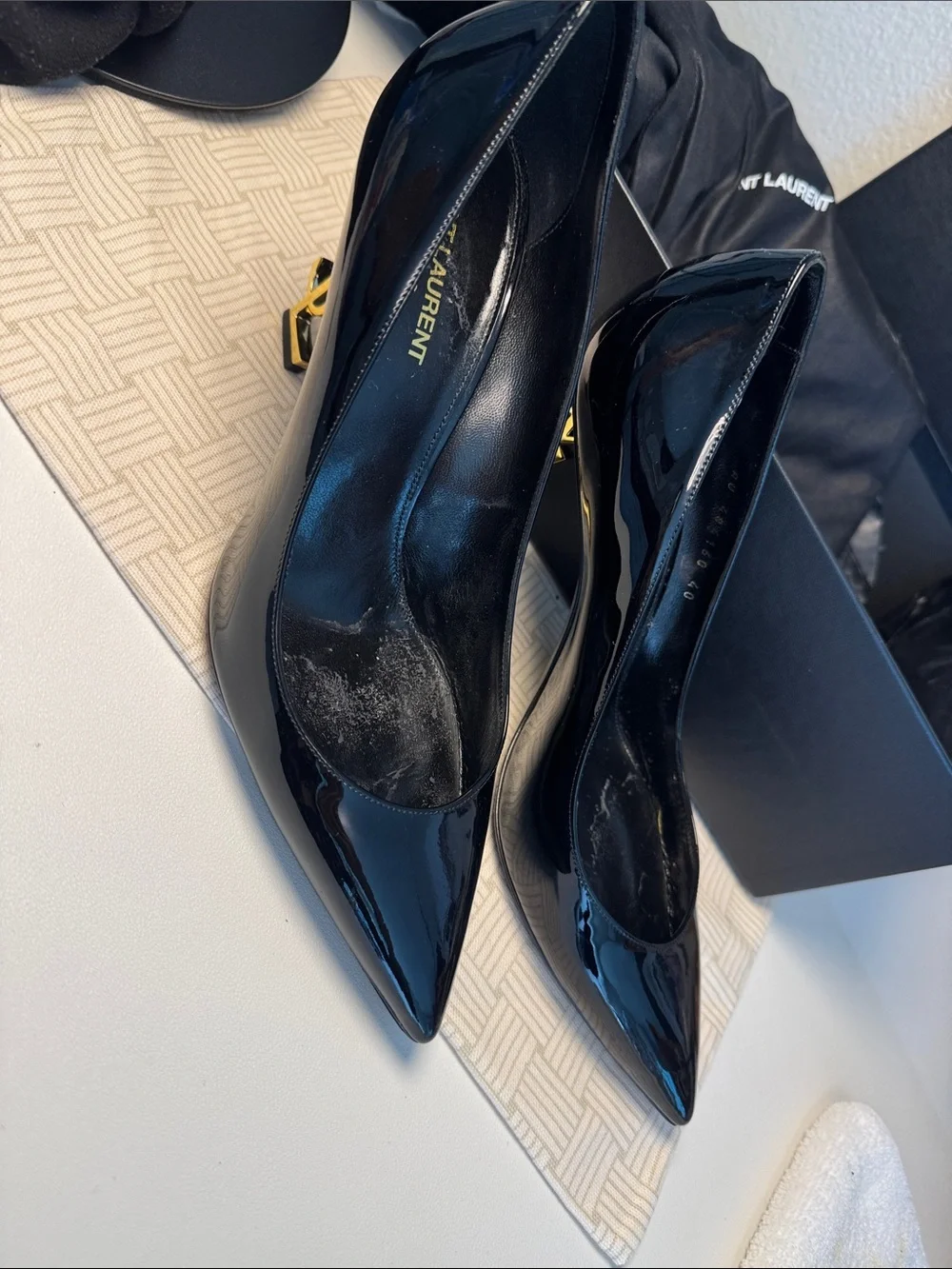 Saint Laurent Black Patent Opyum Logo Heel Pumps - Picture 4 of 12